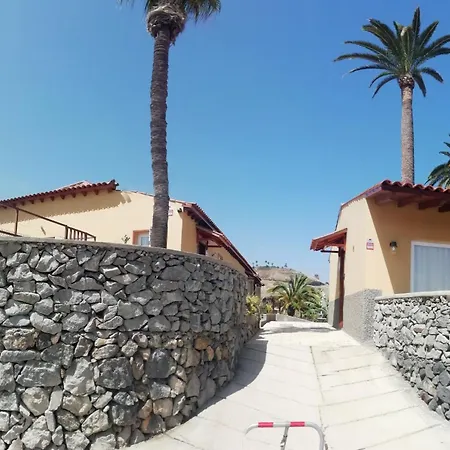 Tapias, Casa Don Juan *