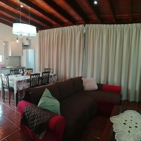 Tapias, Casa Don Juan *