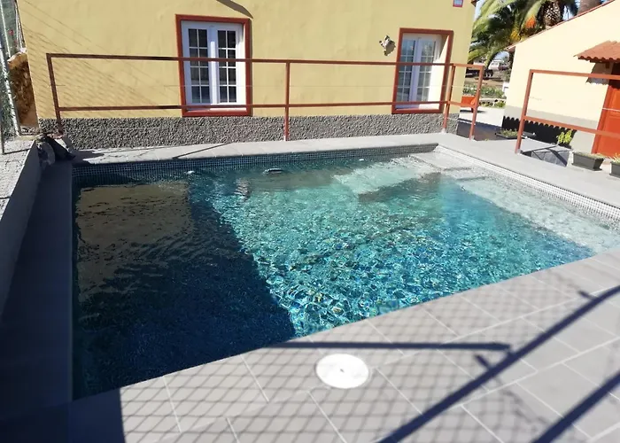 Tapias, Casa Don Juan *